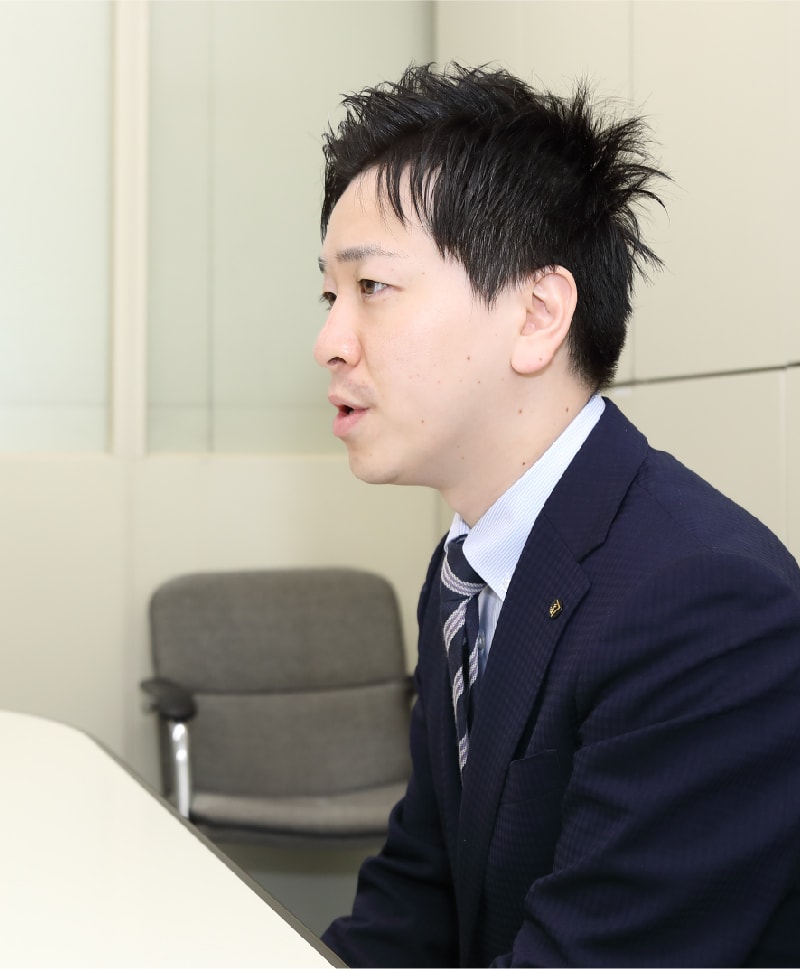 J・Kのインタビュー|豊トラスティ証券新卒採用サイト 1